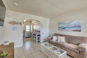 Relaxing Wildwood Crest Retreat with 2 Patios!